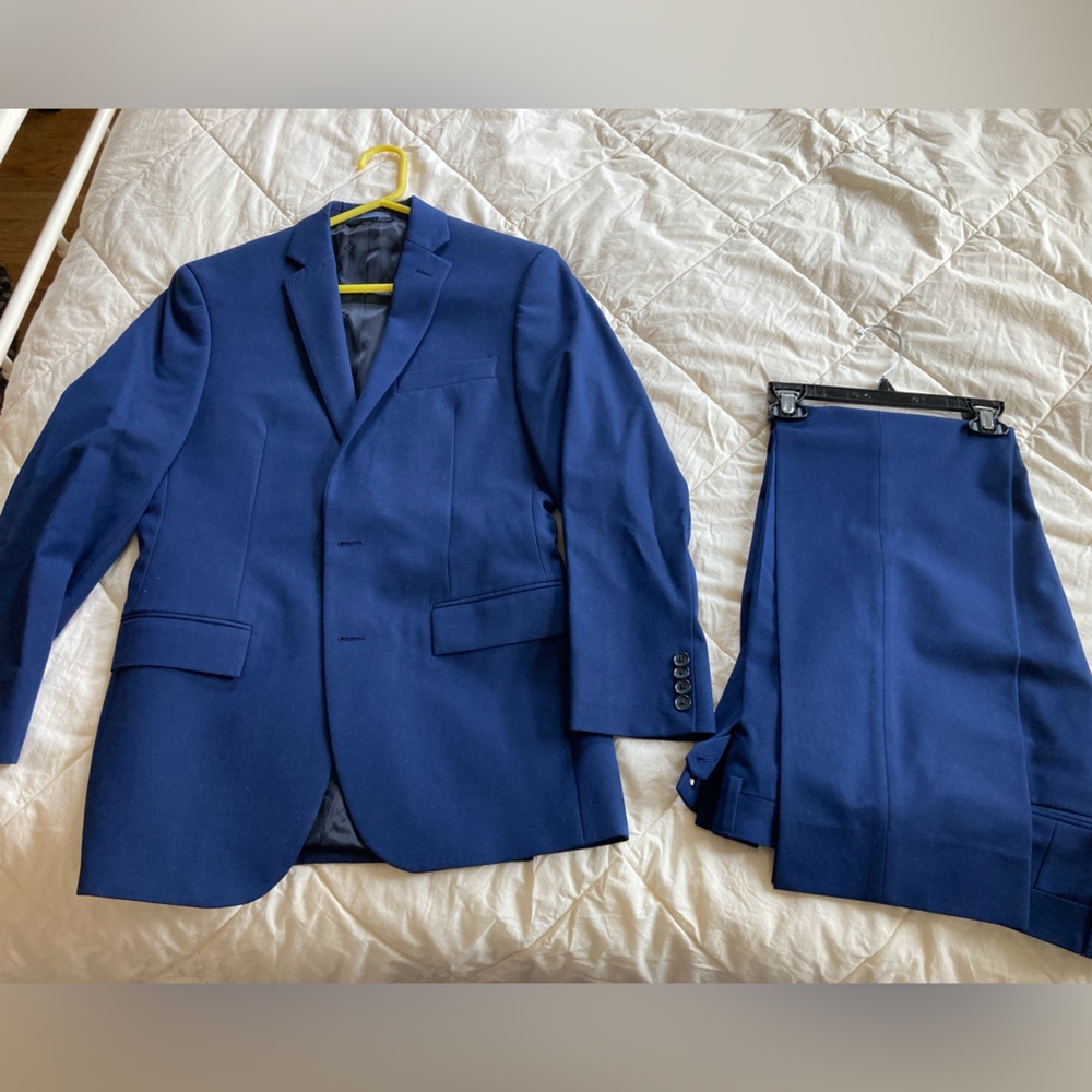 2 Piece Ryan Seacrest Suit